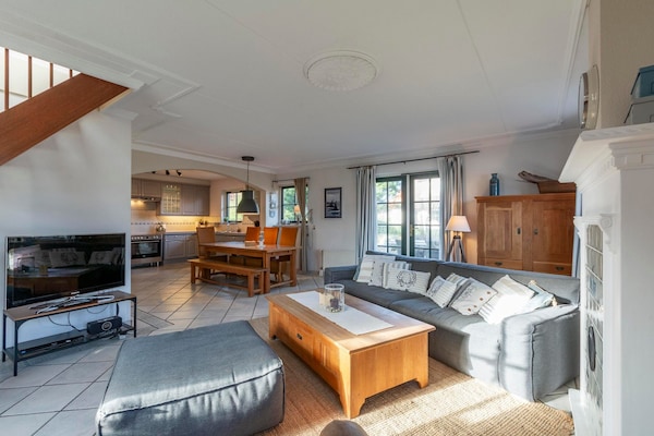 Modern vakantiehuis in Callantsoog, 1,5 km van strand en Zwanenwater - thumbnail 2