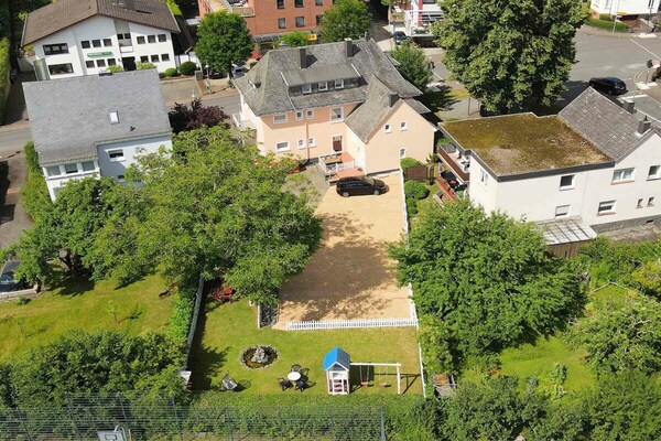 Ruim vakantiehuis voor 14 personen in centrum Daun, met sauna - thumbnail 6