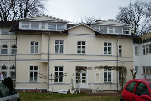 Licht appartement Bernstein op 200 meter van strand en centrum Heringsdorf - thumbnail 2