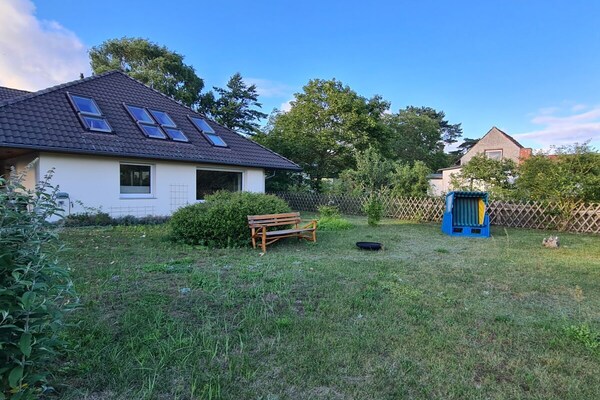 Knus appartement in Koserow, 100m van centrum, met terras & open haard - thumbnail 3