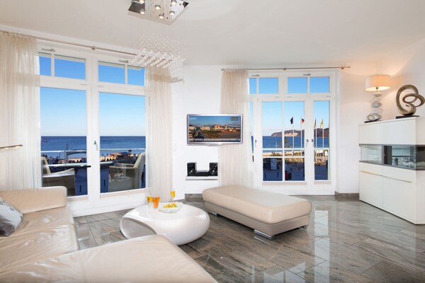 Beach Princess Binz: Vakantiehuis direct aan zee met infraroodcabine - thumbnail 2