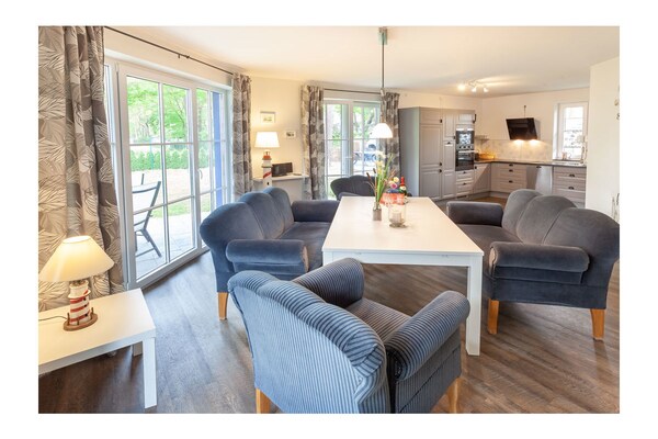 Luxe vakantiehuis Glowe, 200m van het Oostzeestrand, 6 personen - thumbnail 6