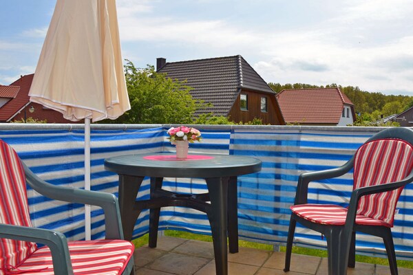 Knus appartement voor 2 op 500 meter van het Oostzeestrand in Glowe - thumbnail 2