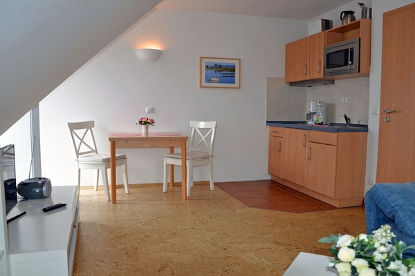 Knus appartement voor 2 op 500 meter van het Oostzeestrand in Glowe - thumbnail 6