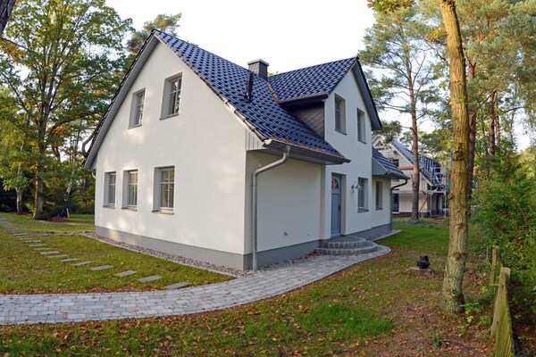 Luxe vakantiehuis met sauna en haard, 250m van zee in Glowe - thumbnail 4