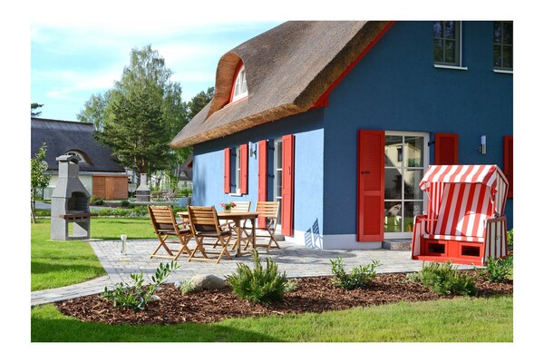 Luxe vakantiehuis met sauna en open haard op 250m van de Oostzee in Glowe - thumbnail 2