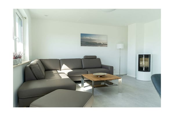 Stijlvol vakantiehuis met open haard op 550 meter van het strand in Breege - thumbnail 5