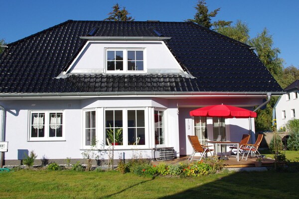 Centraal gelegen modern vakantiehuis in Zinnowitz voor 3 personen - thumbnail 1