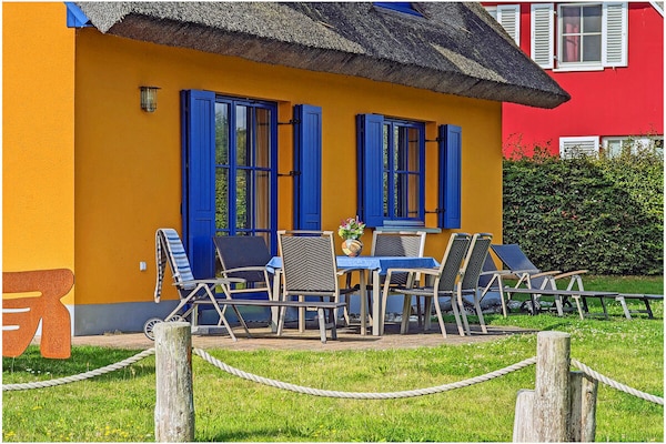 Licht vakantiehuis op 150m van strand in Glowe met infraroodcabine - thumbnail 2