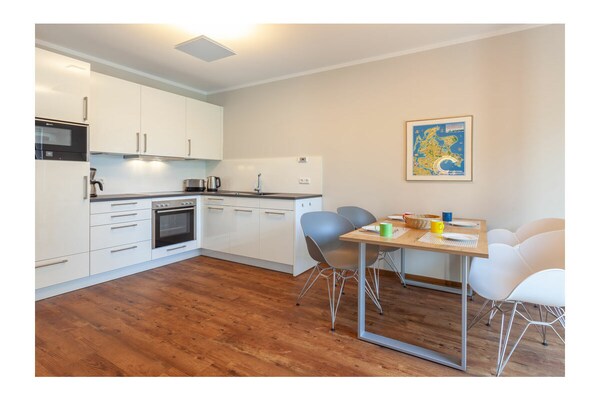 Vakantiehuis Breege: sfeervol appartement op 250m van het water - thumbnail 5