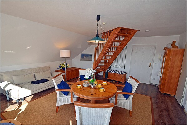Rustiek appartement met sauna nabij Oostzeestrand in Breege - thumbnail 2