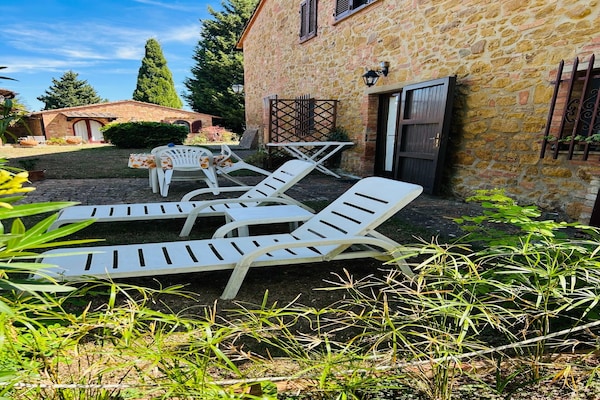 Appartement Mughetto: authentiek Toscane aan de golfbaan met zwembad - thumbnail 6