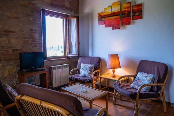 Twee sfeervolle Toscaanse appartementen aan een golfbaan voor 8 personen - thumbnail 3