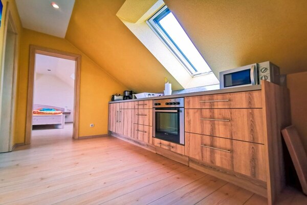 Licht appartement met uitzicht op de lagune bij de Oostzee - thumbnail 1