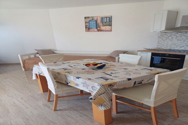 Rustiek appartement met twee slaapkamers en zeezicht nabij strand Slano - thumbnail 3