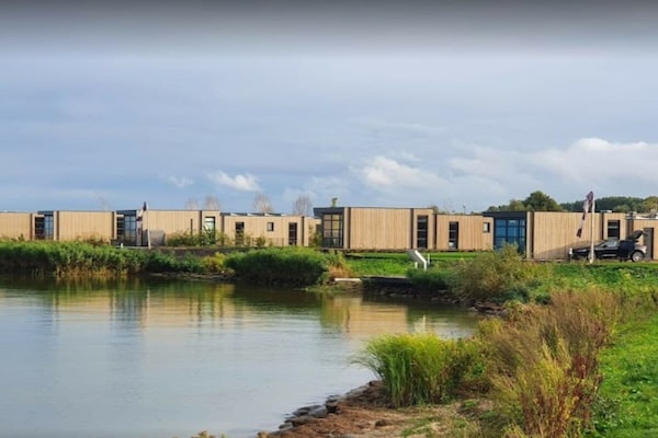 Modern chalet aan het IJsselmeer met airconditioning en hond welkom - thumbnail 3