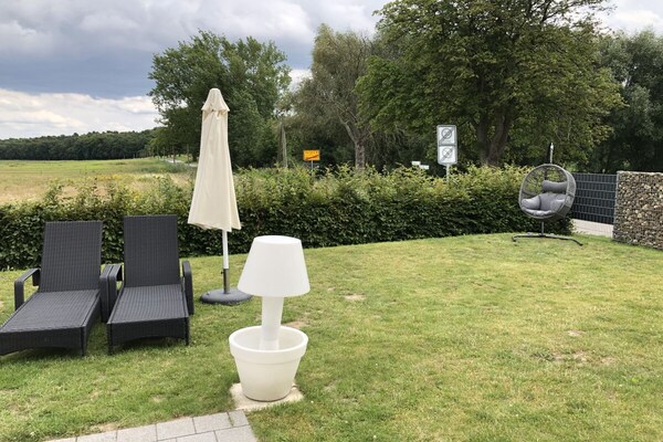 Ruim vakantiehuis met wellnessbadkamers en uitzicht op de natuur in Göhren-Lebbin - thumbnail 6