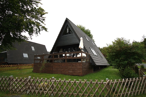 Aan het meer: Rustgevend vakantiehuis in Clausthal-Zellerfeld - thumbnail 1