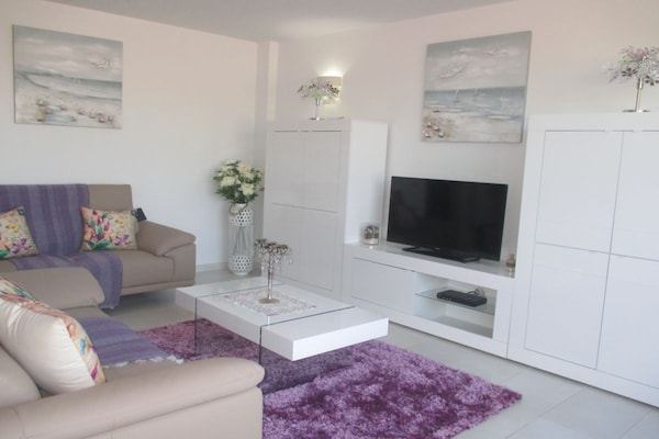 Linda Mar: Stijlvol appartement met zeezicht in centrum Costa Calma - thumbnail 4