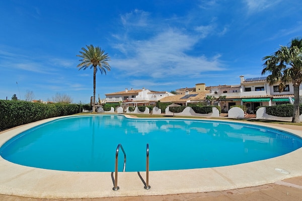 Ibiza-stijl vakantiehuis vlakbij strand Denia met zwembad - thumbnail 4