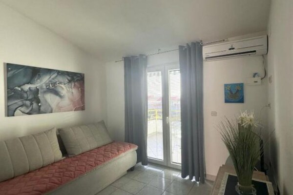 Apartments Natali - One Bedroom Apartment With Balcony (App6) - Podaca