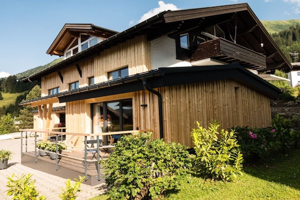 Ruim vakantiehuis in Riezlern met natuurlijke materialen, dichtbij de skilift - thumbnail 4