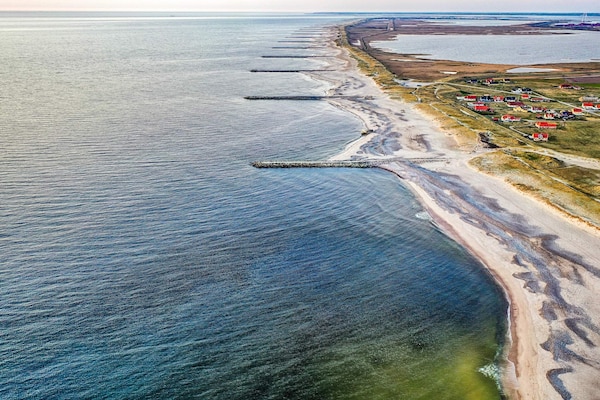 Ruim vakantiehuis met privézwembad en glijbaan op 2 km van de Noordzee - thumbnail 6
