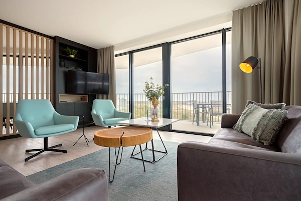 Luxe penthouse aan de Zeeuwse kust met zeezicht en terras in Breskens - thumbnail 2