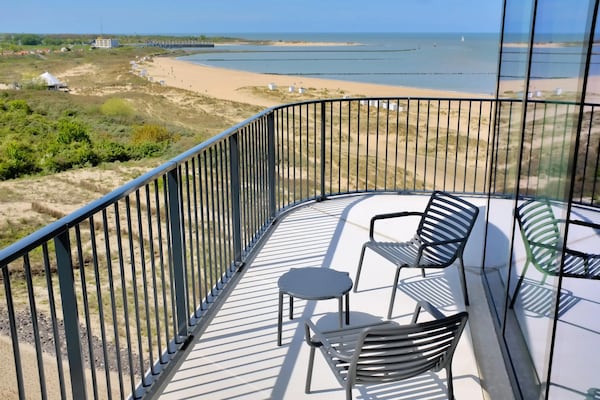 Luxe penthouse aan de Zeeuwse kust met zeezicht en terras in Breskens - thumbnail 3