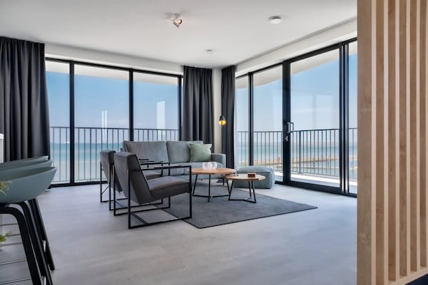 Ruim zeezichtappartement met balkon, 700m van strand Breskens - thumbnail 1