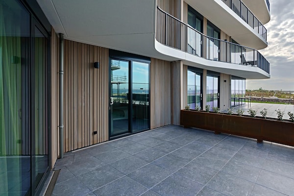 Stijlvol penthouse in Breskens: strand, luxe en ruimte voor 4 personen - thumbnail 3