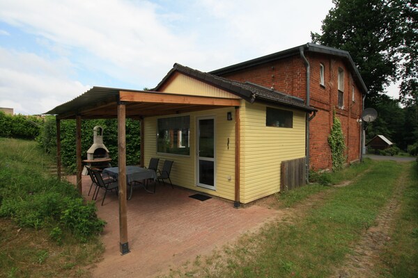 Ferienhaus am Petersdorfer See: Vrijstaand vakantiehuis met meerzicht in Fünfseen - thumbnail 4