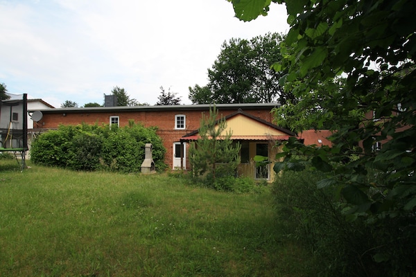 Ferienhaus am Petersdorfer See: Vrijstaand vakantiehuis met meerzicht in Fünfseen - thumbnail 2