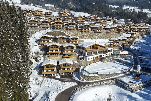 Chalet Larmkogel: Luxe aan de piste met sauna in Neukirchen - thumbnail 4
