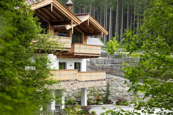 Aan de piste: Luxe Nationalpark Chalet Blindis in Neukirchen - thumbnail 2