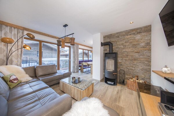 8-persoons luxe chalet aan de piste in Neukirchen · 150 m² - thumbnail 2