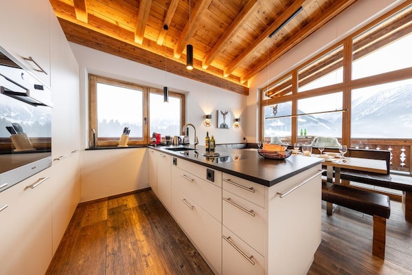 Nationalpark Chalet Kristallwand: luxe chalet direct aan de piste in Neukirchen - thumbnail 3
