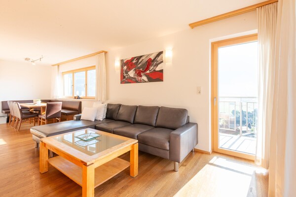 Panorama-appartement voor 10 personen aan de bosrand in Fügen - thumbnail 3