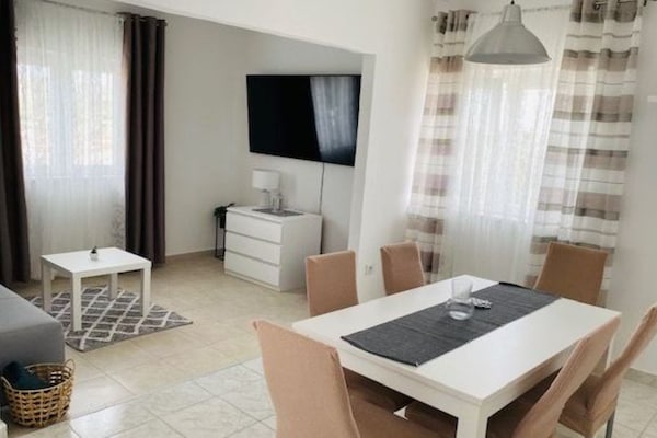 Sfeervolle villa studio in het hart van Milna op Brač - thumbnail 2
