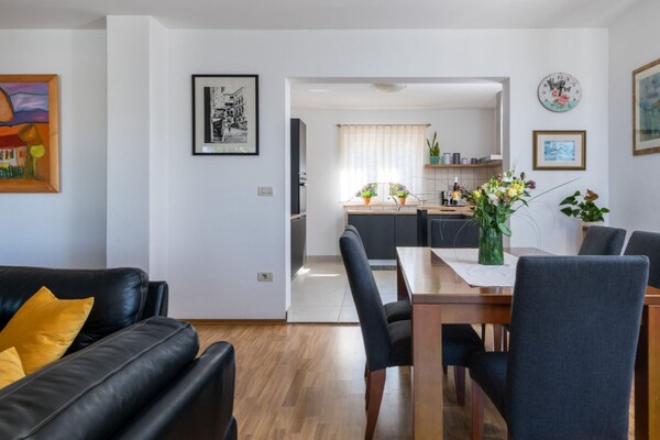 Villa Sabina: Ruime villa met privézwembad bij Labin voor 6 personen - thumbnail 1