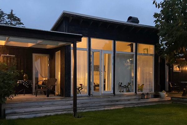 Vrijstaand vakantiehuis nabij Ystad met tuin en gastenverblijf - thumbnail 2
