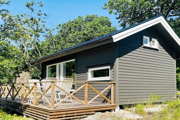Nieuw vakantiehuisje bij Nösund met eigen terras en gratis WiFi - thumbnail 4