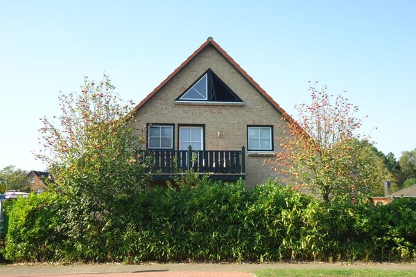 Licht appartement met balkon in de Badwijk, op 2 km van het strand - thumbnail 2