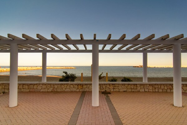 Zonnig vakantiehuis met terras en zwembad nabij strand Fuengirola - thumbnail 2