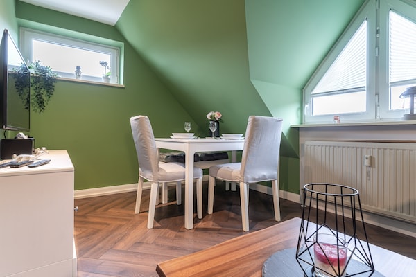 Op 900 m van zee: Gezellig appartement Black Pearl in Büsum - thumbnail 5