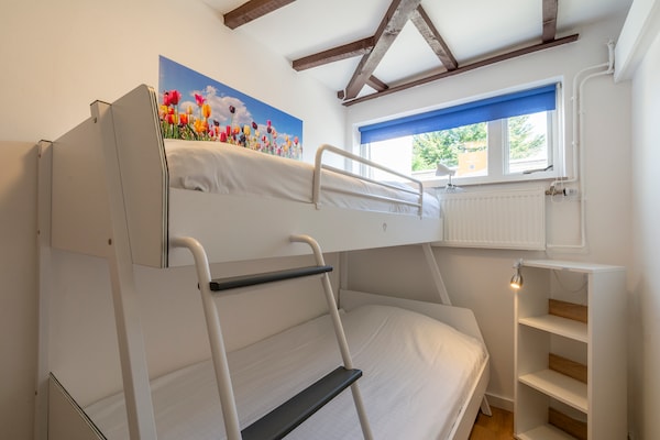 Gezellige vrijstaande bungalow in Sint Maartenszee, 4 km van het strand - thumbnail 6