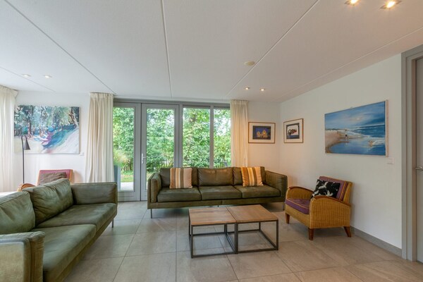 Vrijstaande villa in Callantsoog voor 10 personen, 2 km van strand - thumbnail 2