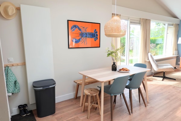 Chic vakantiehuis bij Sint Maartenszee met ruime tuin en twee terrassen - thumbnail 5