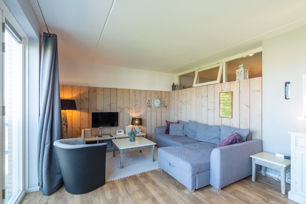 Strandslag 193: sfeervol appartement met duinuitzicht in Julianadorp aan Zee - thumbnail 2