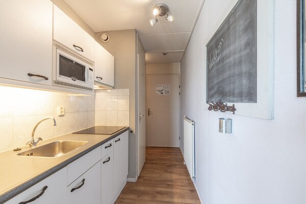 Strandslag 193: sfeervol appartement met duinuitzicht in Julianadorp aan Zee - thumbnail 5